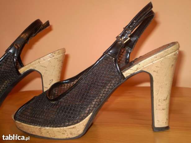 Modne buty na lato