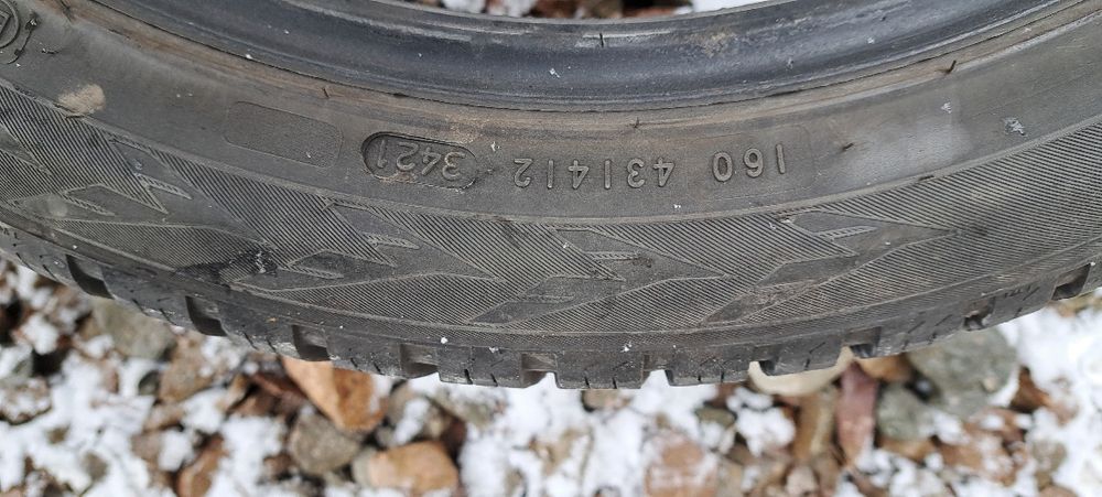 Opony wielosezonowe nokian