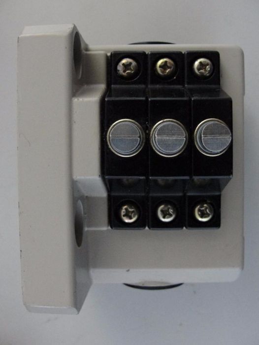 Концевые выключатели марки OMRON Япония