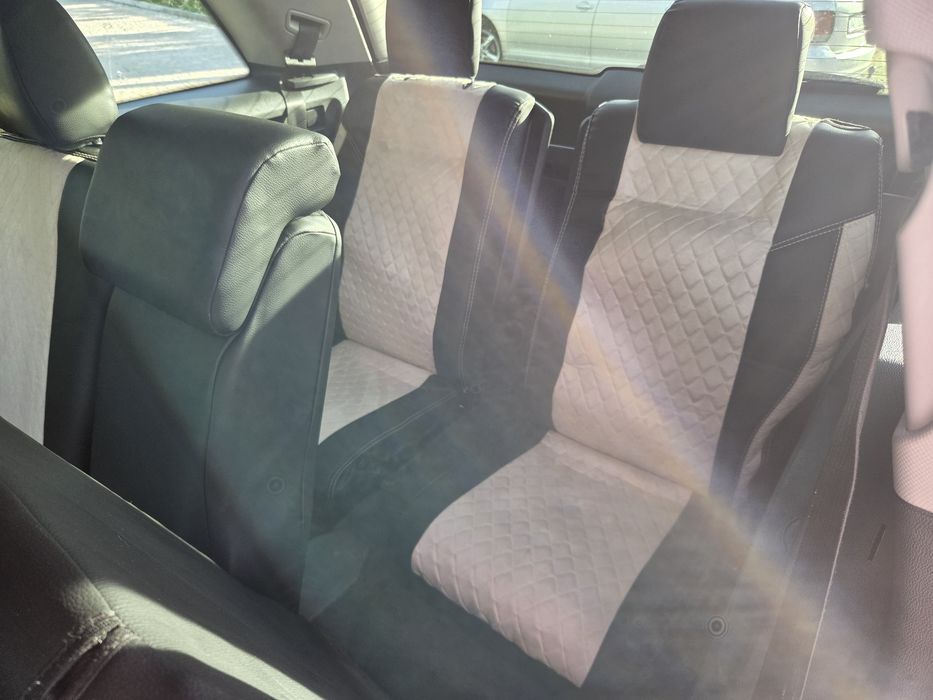 Опель ZAFIRA 2011r