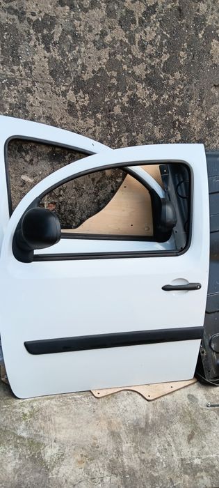 Drzwi przednie lewe Renault Kangoo ll (2008-2021)