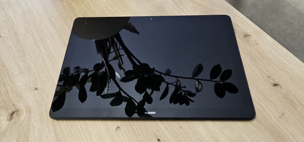 Tablet Huawei mediapad T5 3gb RAM , 4G LTE