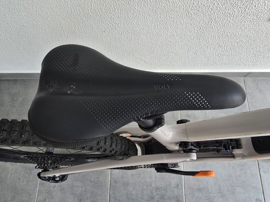 Bicicleta Enduro Santa Cruz Nomad 2023 - Excelente Condição - Garantia