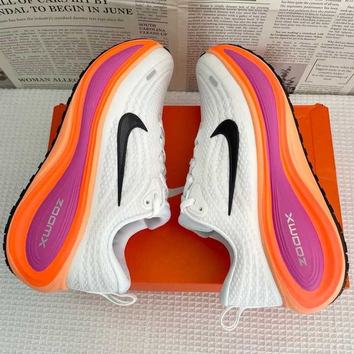 Nike Vomero Plus White R.38
