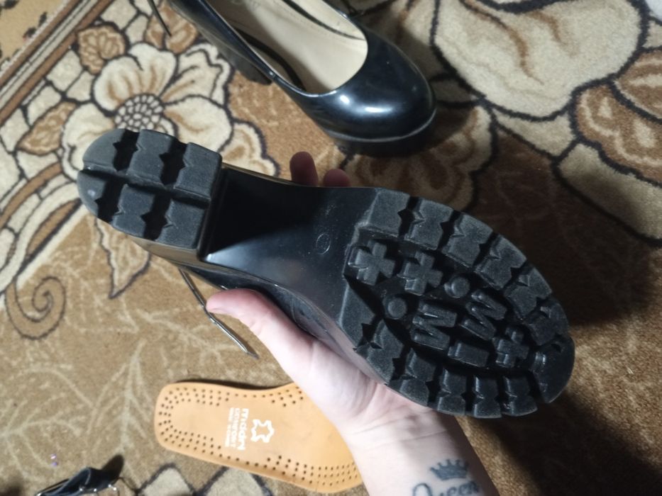 Туфлі по стелькі 26см