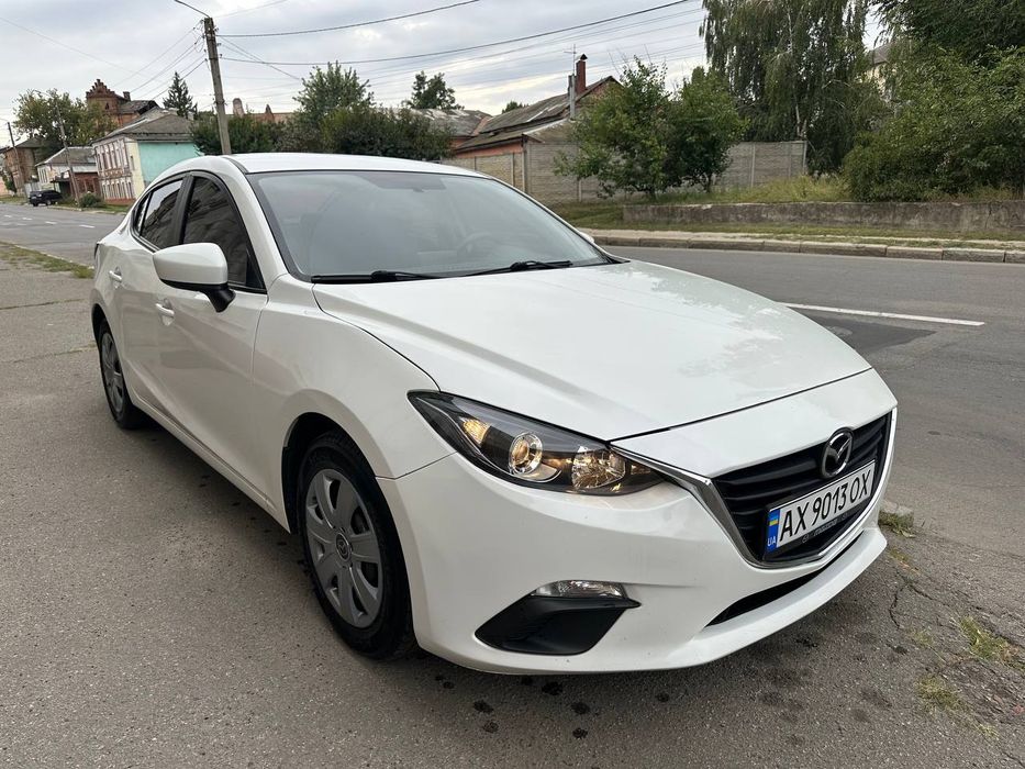 Продам Mazda 3 2015
