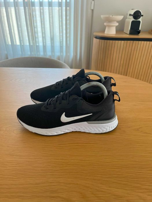 Sapatilha corrida mulher Nike Odissey React, tamanho 40