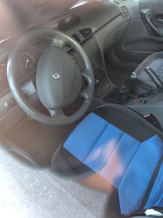 Renault laguna 1.6