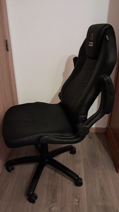 Cadeira Gaming Alpha Gamer Cyra