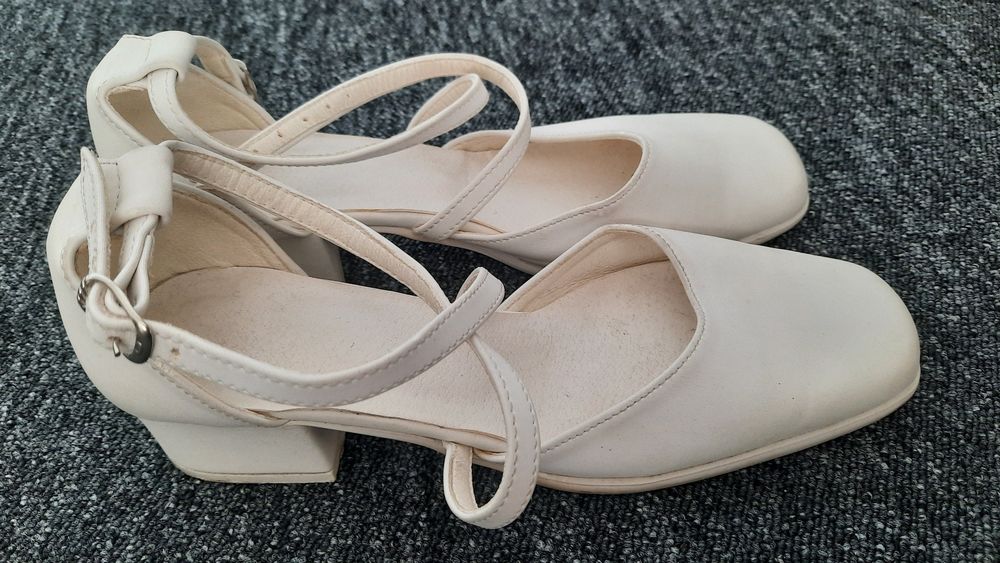 Czułenka, balerinki, buty ślubne, białe