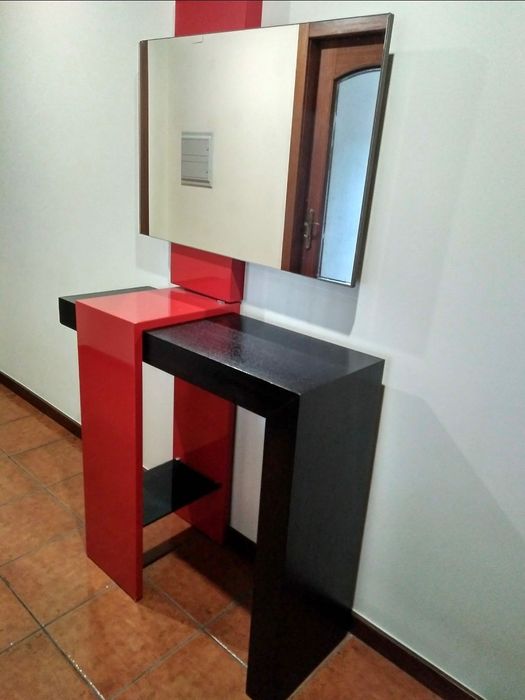 Móvel c/Espelho de entrada