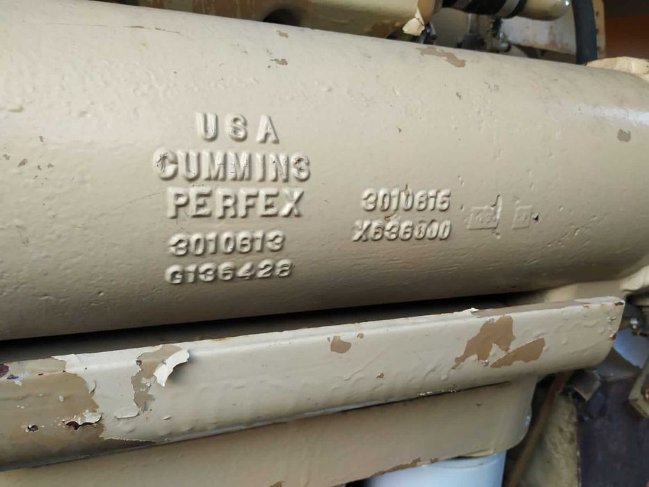 Продам генератор Сummins