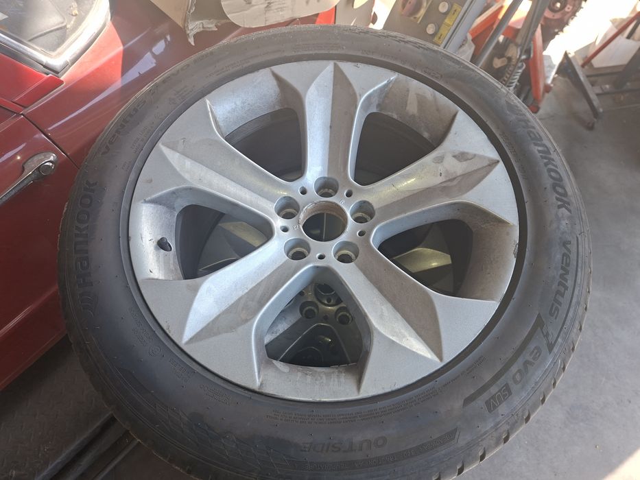 Opony 255/50ZR19
