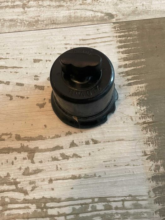 Stary włącznik bakelitowy porcelanowy Vintage Industrial PRL