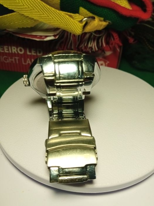 Super relógio CURREN quartz calendário.novo