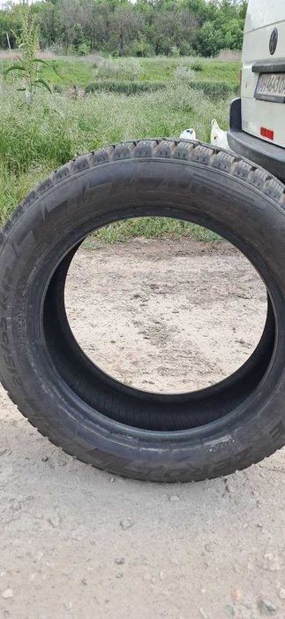 Автошини зимовi Pirelli Ice Zero  215/55 R17 98T