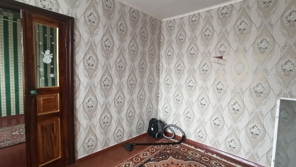 Продам часть дома: 4 комнаты + кухня + санузел