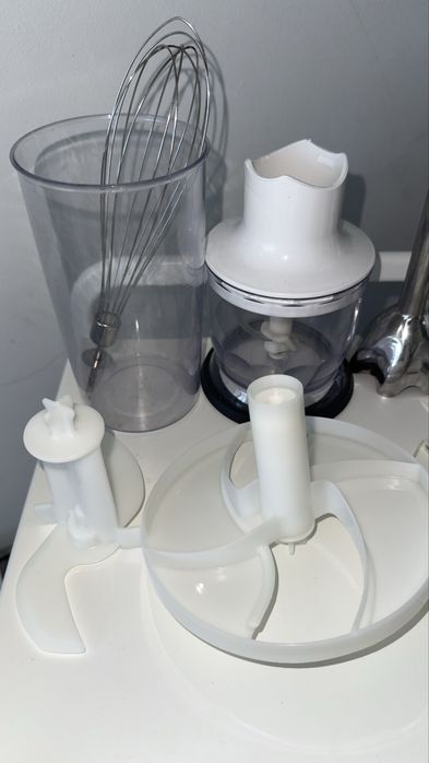 Занурювальний  блендер Braun MR 570 Patisserie є