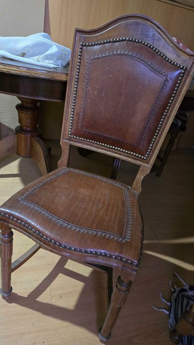 7 Cadeiras para restauro