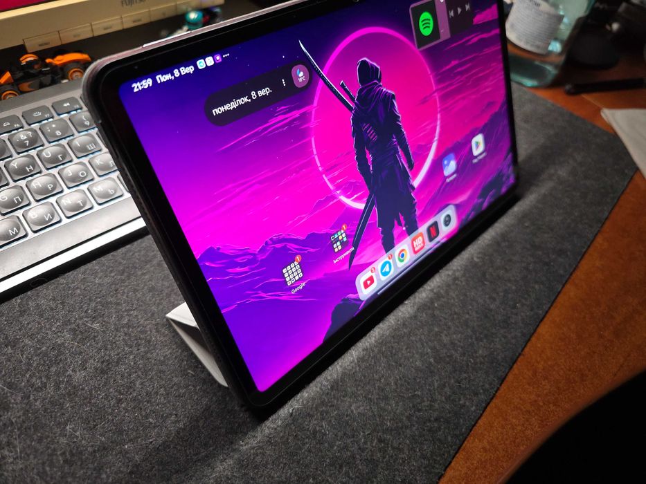 Планшет Xiaomi Pad 6 з КЛАВІАТУРОЮ та тачпадом!