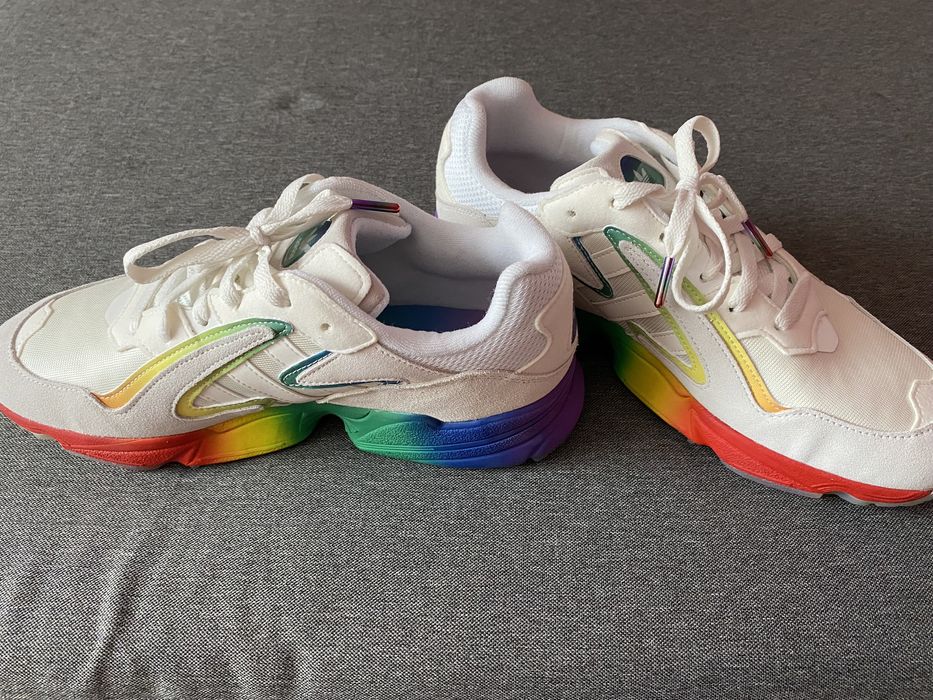 Adidas yung 96 chasm pride
