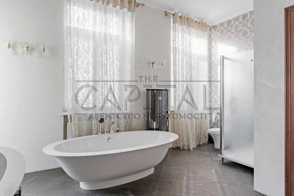 Оренда будинку, Печерськ, 1000м2, 25соток, 3 спальні, баня