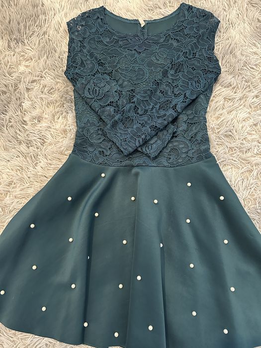 Плаття темно зеленого кольору