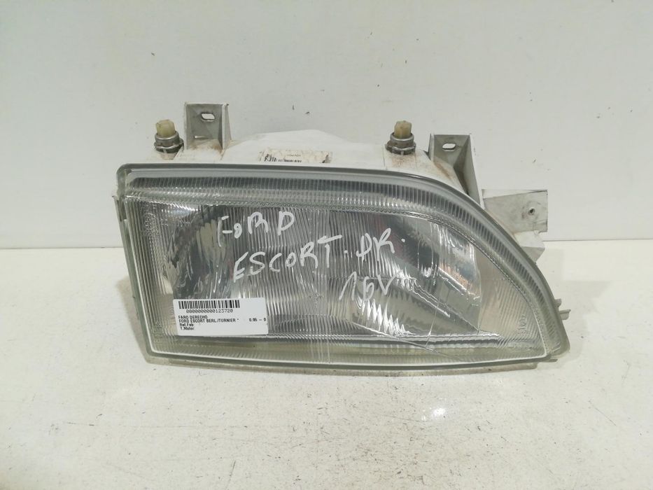 Farol Direito Ford Escort Berl.turnier