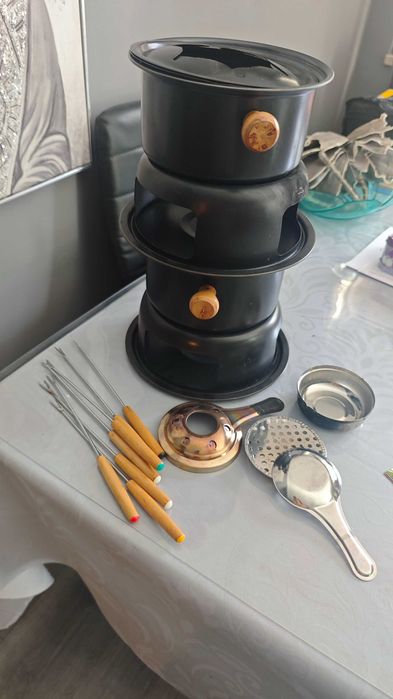 2 conjuntos de Fondue AMBOS