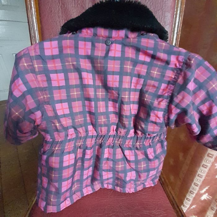 Курточка тепленька на зиму