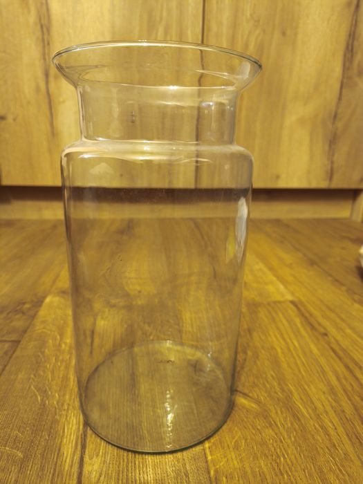 Wazon szklany słój z kołnierzem