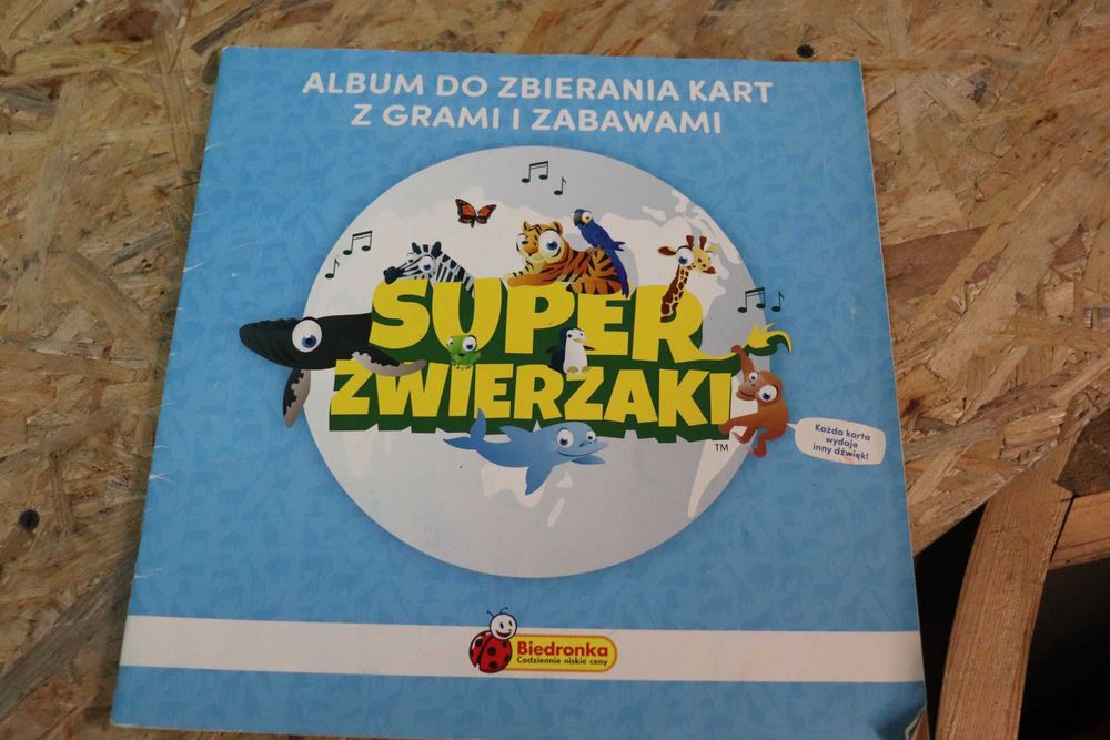 Album kolekcjonerski - Super zwierzaki, Biedronka, zwierzęta