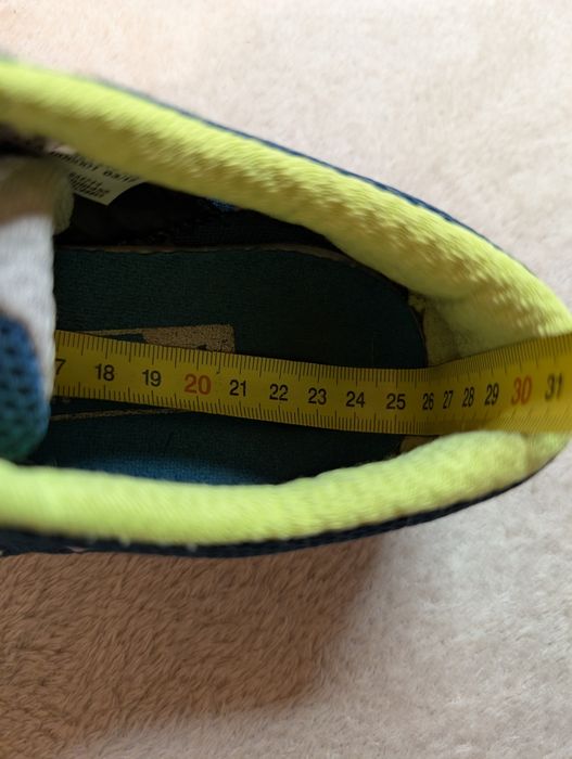 Кросівки Adidas 40 розмір 25, 5-26 см бігові original відмінний стан