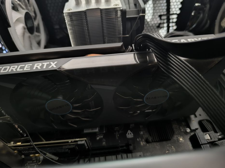 Gigabyte RTX 3060 12gb ddr6