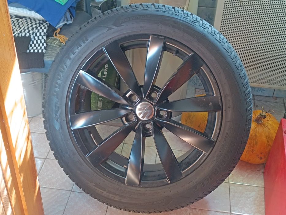 Комплект шини Goodyear з дисками Volkswagen