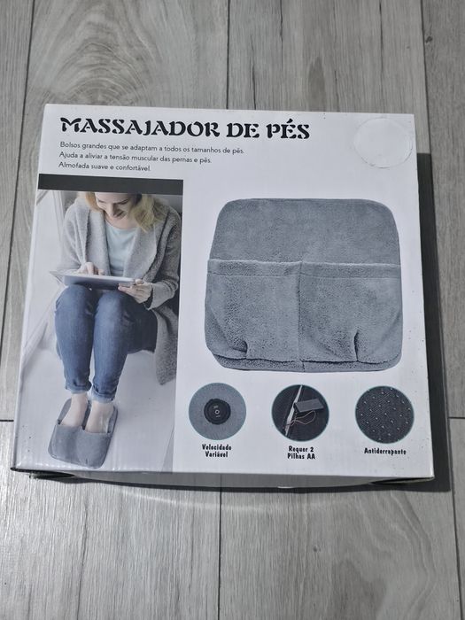 almofada massajadora de pés por vibração.