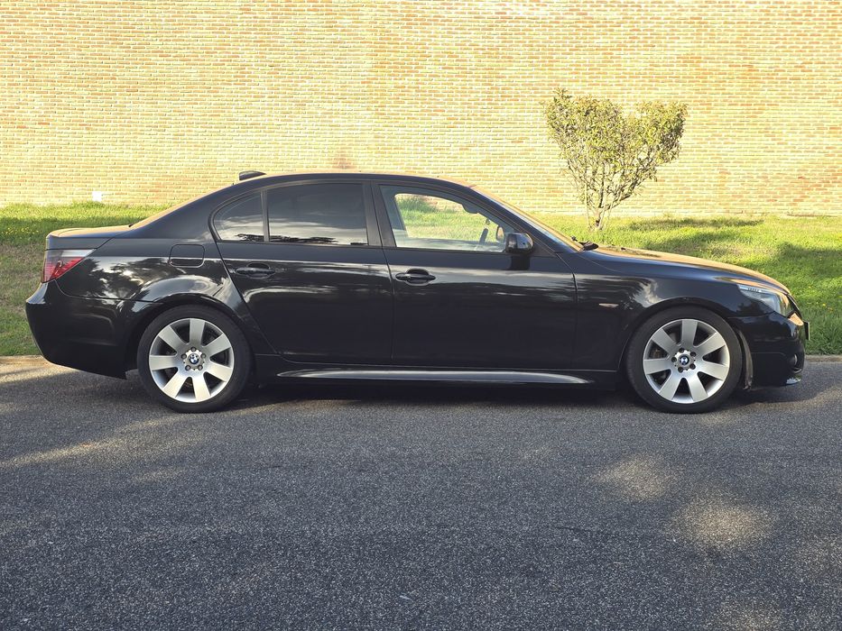 Bmw 530d Pack m(exterior)Caixa Manual — photo 4