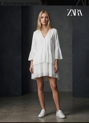 Zara плесированое платье