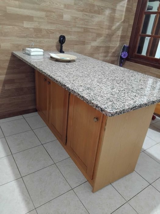 Mesa de jantar para 8 pessoas