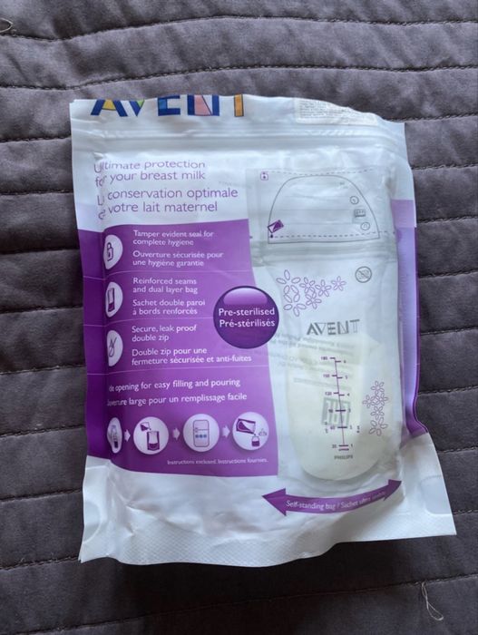 Комплект Philips Avent: підігрівач молока + пляшечка + пакети