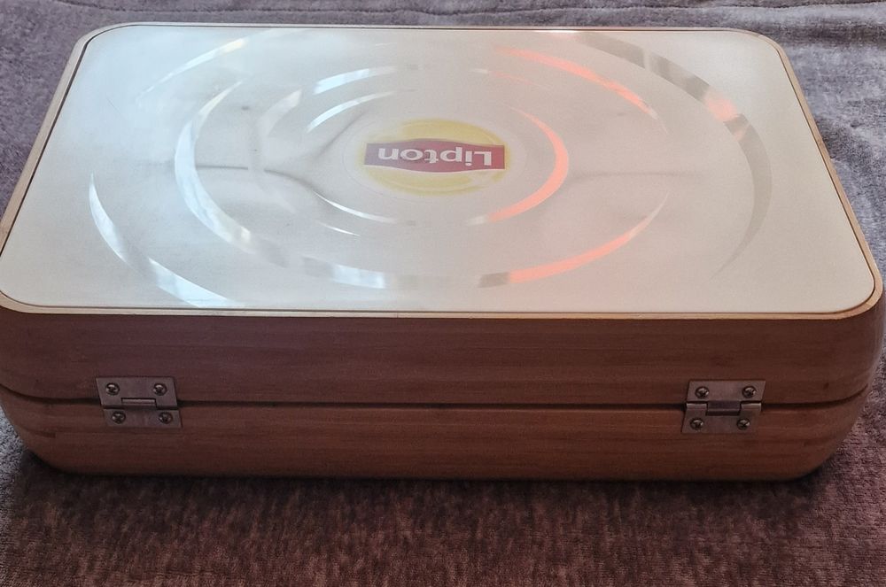 Pudełko na herbatę Lipton