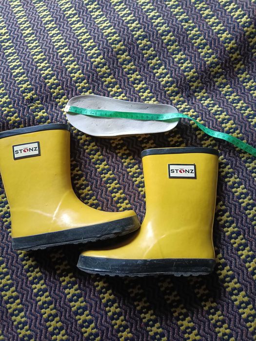 Продам гумові чоботи (б/в)