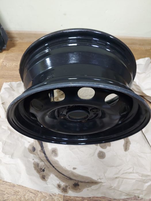 Продам диск Ford R15.