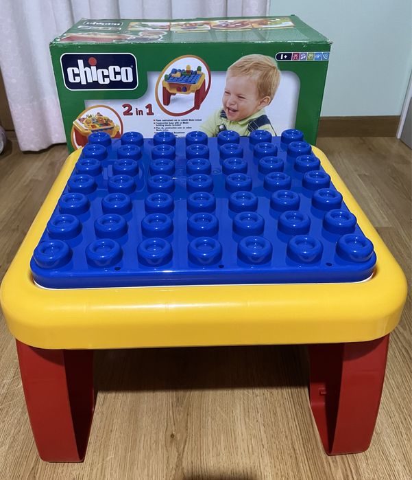 Mesa de atividade Chicco
