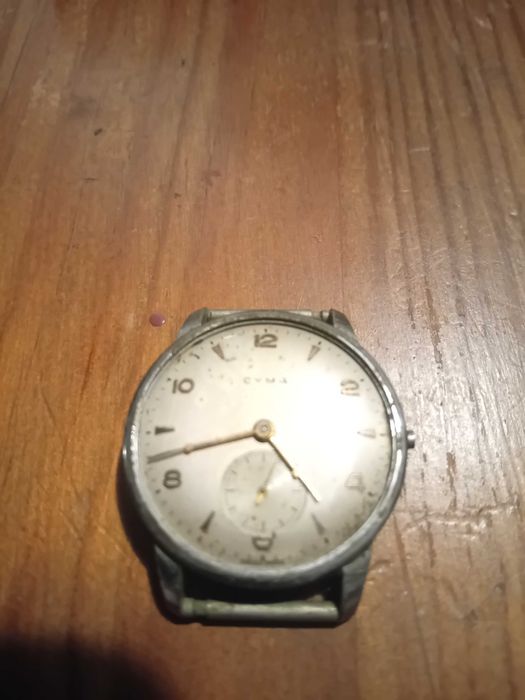 Relógio cyma anos 40 para restauro
