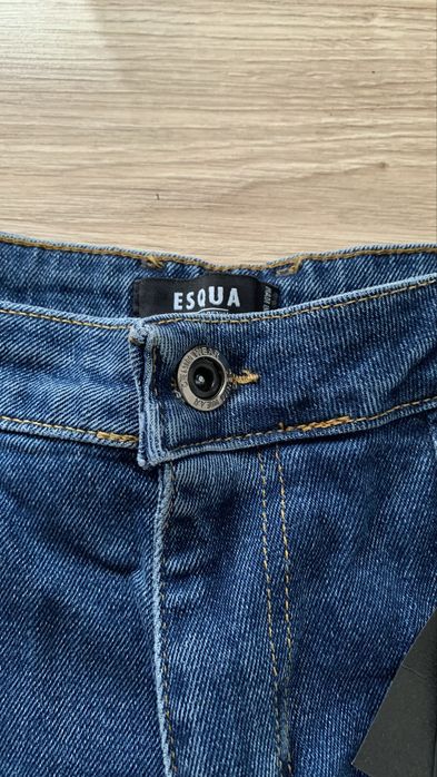 Джинси мом жіночі