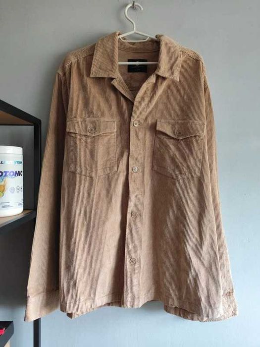 beżowa kurtka koszulowa sztruksowa narzutka Cubus