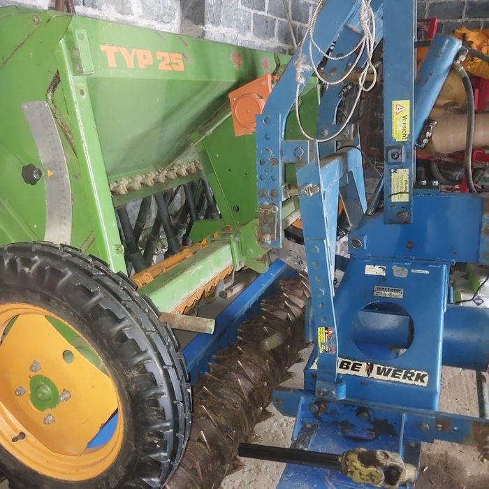 Zestaw uprawowo siewny 2,5m  amazone D7 rabewerk
