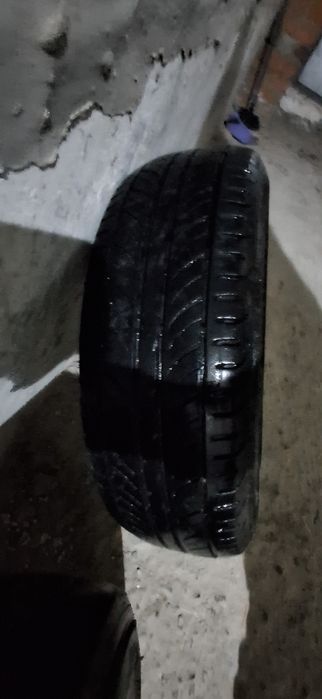 Продам гуму в середньом стані