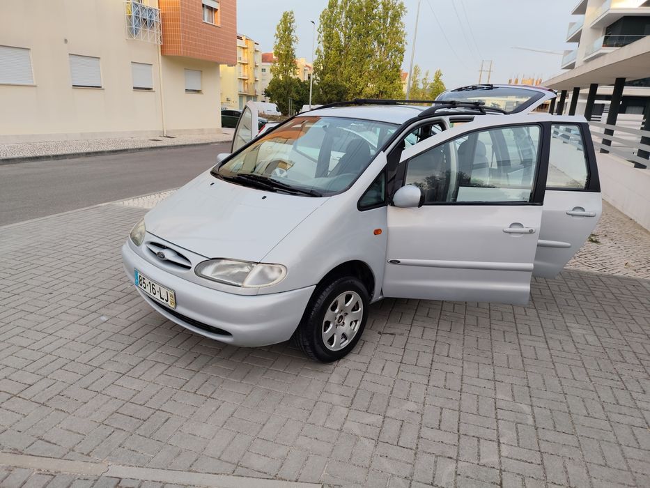 Ford Galaxy TDI impecável